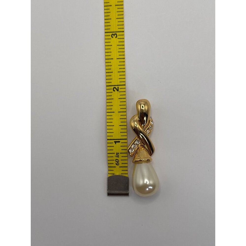 Nolan Miller Vintage Gold Tone Faux Pearl Rhinestone Pendant Signed - Picture 5 of 5
